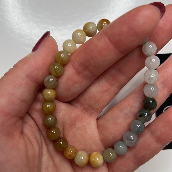 Free natural jade stretchy bracelet ombré bi-color with any purchase rare find! - Picture 5 of 5